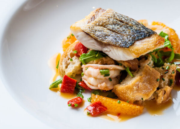 FILLETS OF SEA BASS (KING PRAWN)