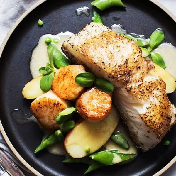 FILLETS OF SEA BASS (SCALLOPS)